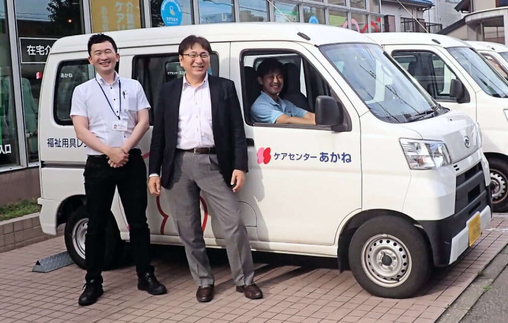 業界全体で安心安全な社会を作り、高齢者をサポートしたい | 介護事業における車両管理システムの活用方法とは？