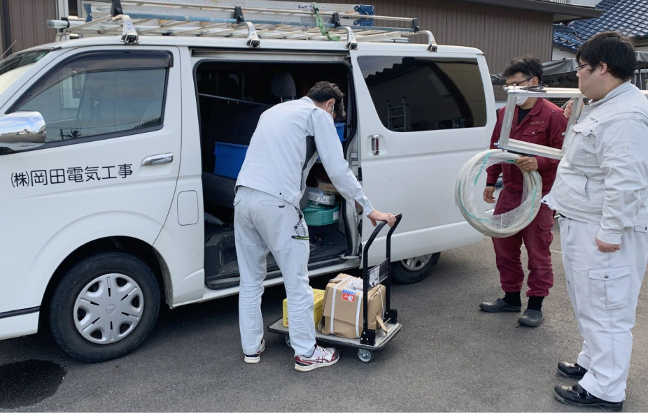 安全に気を遣う電気工事の仕事だからこそ、日々の運転環境も大切にしたい