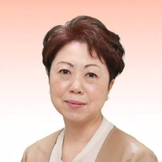 山本 久美
